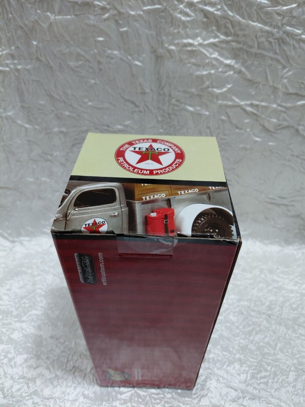 NIB 1946 Texaco Dodge Power Wagon 1:25 Scale Die-Cast Vehicle Brushed Metal - Picture 6 of 7